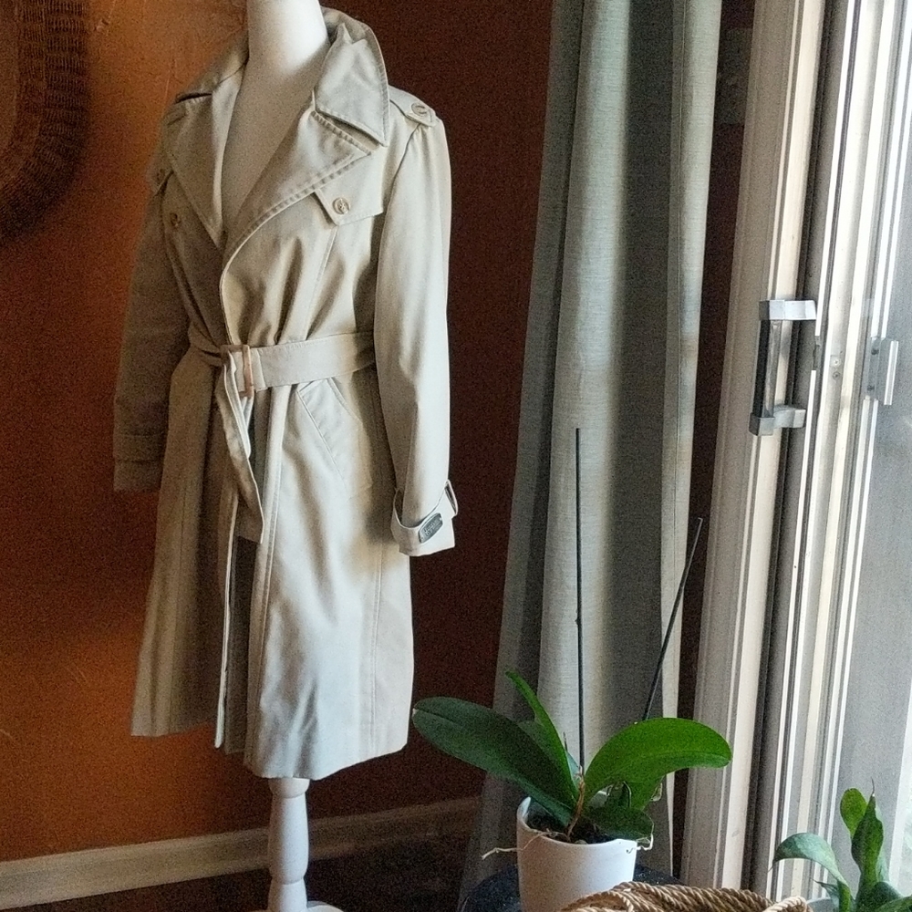 Vintage london fog trench coat